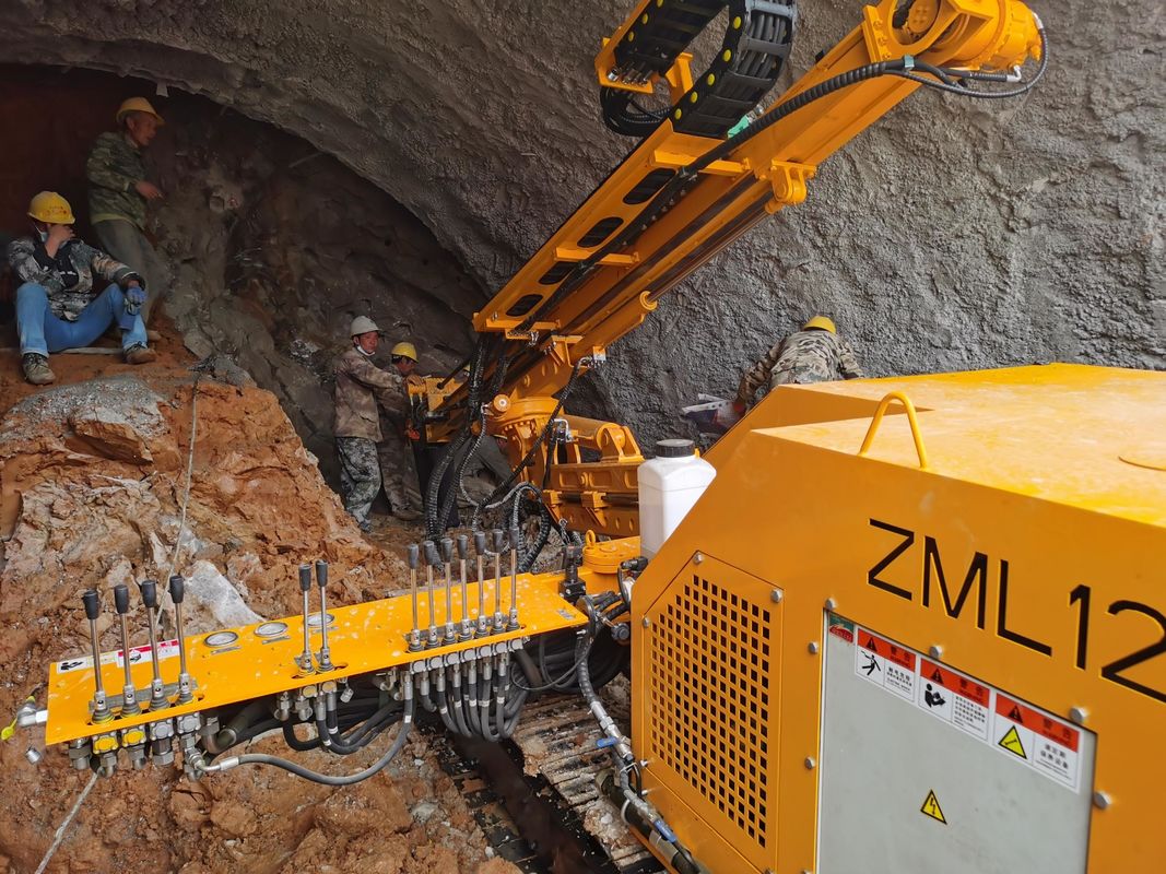 Tünel kazı inşaatı için Crawler Tipi Çok Fonksiyonlu Kaya Buhran Aracı